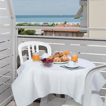 Residence Nautic Rimini Extérieur photo