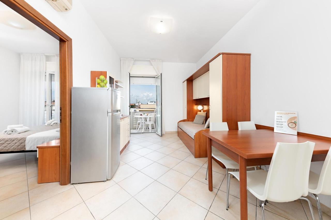 Residence Nautic Rimini Extérieur photo