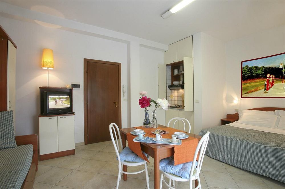 Residence Nautic Rimini Extérieur photo